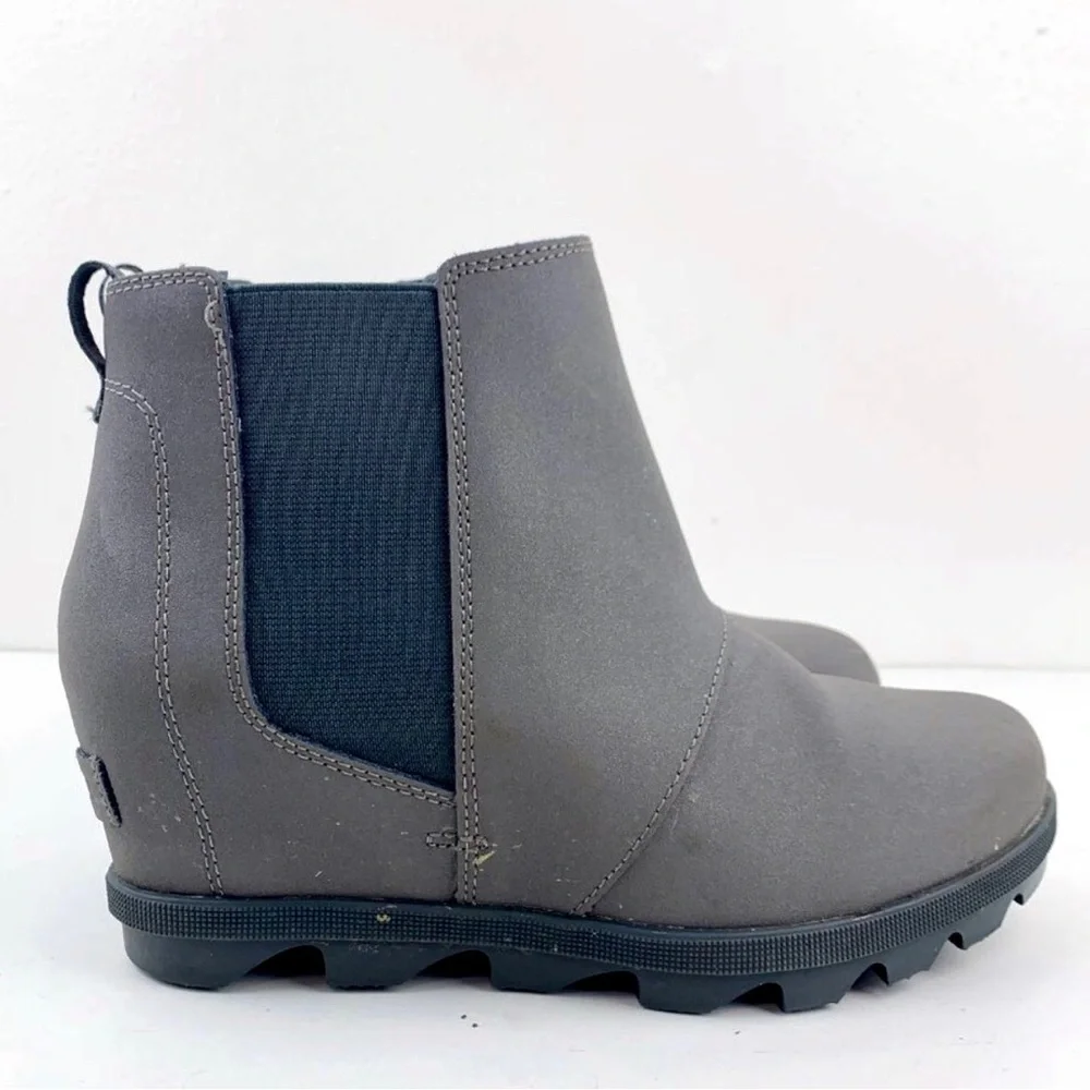 SOREL Gray Joan of Arctic Wedge Hidden Heel Chelsea Boot WOMEN'S Size 5 - Picture 3 of 12